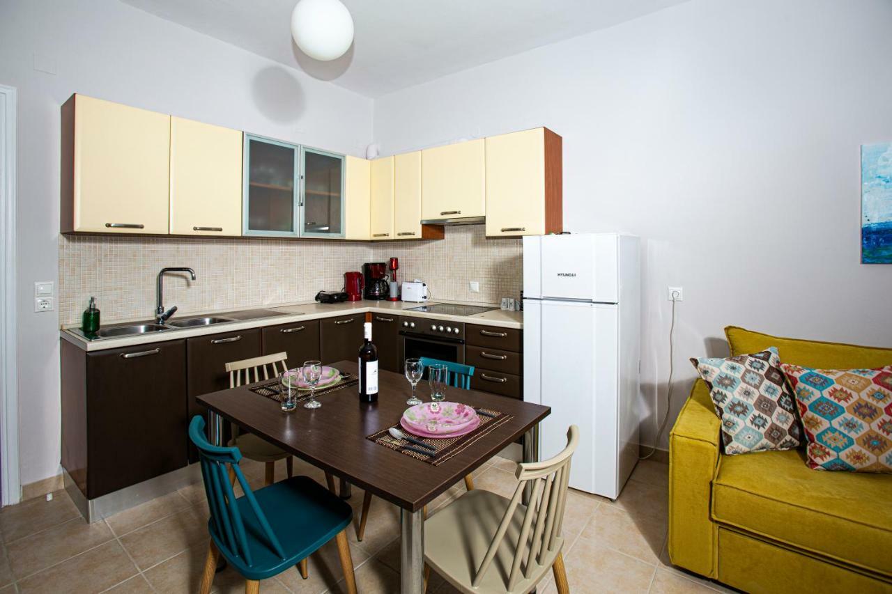 Antigone Apartments Argostoli Exteriör bild